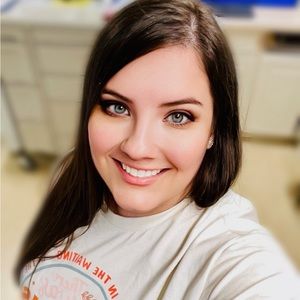Meet your Posher, Shawna